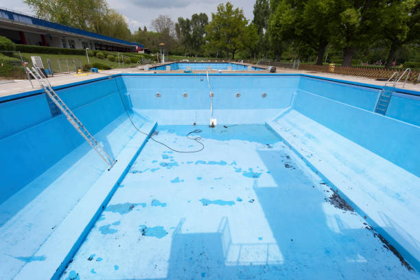 Best Water damage repair service  in Minneapolis, KS